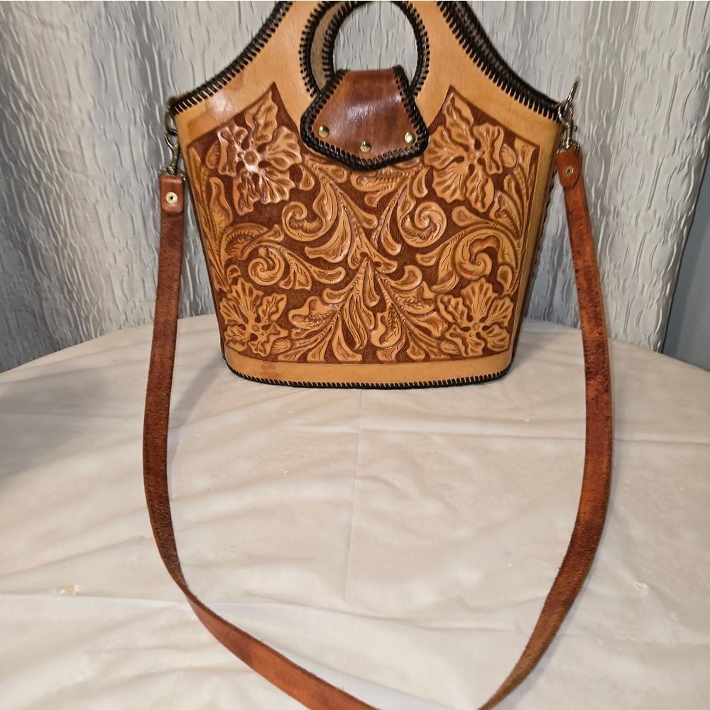Vintage tooled leather Med. bag 14" - Picture 16 of 16